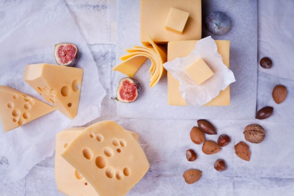 Jesienne must have w twojej...lodÃ³wce Styl Å¼ycia, LIFESTYLE - Wraz ze zmianÄ… roku nie tylko nasz ubiÃ³r powinien ulec modyfikacji. To takÅ¼e dobry moment, aby nasze ciaÅ‚o zgromadziÅ‚o energiÄ™ na nadchodzÄ…ce miesiÄ…ce i siÅ‚Ä™ do walki z wirusami. W jaki sposÃ³b to zrobiÄ‡?