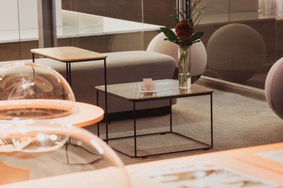 Kinnarps na wystawie urodzinowej Design Alive podczas Warsaw Home BIZNES, Kultura - Podczas niedawno zakończonych Targów Warsaw Home Kinnarps miał przyjemność uczestniczyć w jubileuszowej wystawie z okazji 10-lecia magazynu Design Alive.