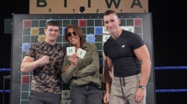 Warszawski Koks w naroÅ¼niku Joanny JÄ™drzejczyk Gwiazdy, LIFESTYLE - Takiego wspomagania Joanna JÄ™drzejczyk nie miaÅ‚a w Å¼adnym ze swoich dotychczasowych pojedynkÃ³w. Po jej stronie podczas tej walki stanÄ™li Owca i Ponczek z Warszawskiego Koksu. Z kim i o co biÅ‚a siÄ™ ta mocno umiÄ™Å›niona druÅ¼yna?