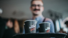 Znamy zwyciÄ™zcÃ³w Race to Racer i Best Barista CaffÃ¨ Vergnano! Styl Å¼ycia, LIFESTYLE - W weekend w Krakowie wyÅ‚oniono laureatÃ³w dwÃ³ch prestiÅ¼owych konkursÃ³w baristycznych organizowanych przez CaffÃ¨ Vergnano. TytuÅ‚ Best Barista 2019 przypadÅ‚ Mariuszowi BaÅ‚utowi, natomiast najlepszym basistÄ… w konkursie Race to Racer okazaÅ‚ siÄ™ Szymon KieÅ‚basa.