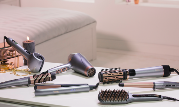 NAJLEPSZA PROSTOWNICA NA RYNKU Styl Å¼ycia, LIFESTYLE - PiÄ™kne, lÅ›niÄ…ce i proste wÅ‚osy, to marzenie wiÄ™kszoÅ›ci kobiet.