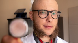 Kuchnia w dobie kwarantanny. Dlaczego Polacy kupujÄ… makaron i ser Å¼Ã³Å‚ty? Styl Å¼ycia, LIFESTYLE - â€¢ W sytuacji duÅ¼ego stresu chÄ™tniej siÄ™gamy po niezdrowe produkty o potencjalnie uzaleÅ¼niajÄ…cym charakterze, np. sÅ‚odycze czy fast food â€¢ Nawyki Å¼ywieniowe wypracowane podczas kilkutygodniowej samoizolacji mogÄ… z nami zostaÄ‡ na dÅ‚uÅ¼ej