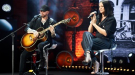 Wirtualna kolacja z Blue CafÃ© do wylicytowania na Allegro Charytatywni Gwiazdy, LIFESTYLE - Grupa Ingka kontynuuje akcjÄ™ #wspierajmysiÄ™, ktÃ³rej celem jest pomoc Fundacji Dajemy Dzieciom SiÅ‚Ä™ â€“ nadal trwa licytacja wirtualnej kolacji z zespoÅ‚em Blue CafÃ©. Wylicytowana kwota zostanie przekazana na wsparcie Telefonu Zaufania dla Dzieci i MÅ‚odzieÅ¼y 116 111.