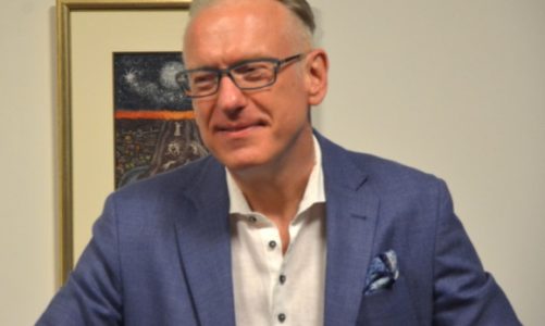 Premiera â€žNie maâ€ Mariusza SzczygÅ‚a w warszawskim Teatrze Å»ydowskim