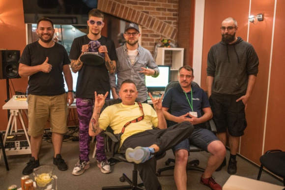 Borixon i Å»abson w polskiej wersji jÄ™zykowej gry Fortnite Muzyka, LIFESTYLE - Dzisiejsza aktualizacja gry Fortnite wnosi znaczÄ…cÄ… zmianÄ™, ktÃ³ra wprowadzi do gry samochody, a wraz z nimi radio Fortnite i postaÄ‡ DJ Bitboxxxa. Gracze bÄ™dÄ… mogli usÅ‚yszeÄ‡ znanych polskich raperÃ³w - Borixona oraz Å»absona.