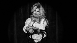 Beata Kozidrak bez cisÌnienÌ interpretuje Zipere Muzyka, LIFESTYLE - â€žGdyby daÅ‚o siÄ™ ciÅ›nienie zmierzyÄ‡, naukowcy mogliby w to nie uwierzyÄ‡â€. Niekwestionowana legenda polskiej sceny muzycznej, na ktÃ³rej piosenkach wychowywaÅ‚y siÄ™ miliony, stawia kolejny krok w Å›wiecie hip-hopu! Beata Kozidrak angaÅ¼uje siÄ™ w projekt Lech Music: Festiwale Inaczej.