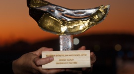 NajwaÅ¼niejsza gdyÅ„ska nagroda za mecenat kultury dla Galerii Klif Sztuka, LIFESTYLE - PÃ³Åºniej niÅ¼ zwykle, bo dopiero 28 wrzeÅ›nia statuetka gdyÅ„skiego Galionu w kategorii mecenat kultury powÄ™drowaÅ‚a w rÄ™ce Galerii Klif.