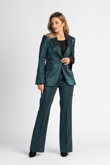 SUKIENKA CZY KOMBINEZON â€“ CO ZAÅOÅ»YÄ† NA DOMOWEGO SYLWESTRA?