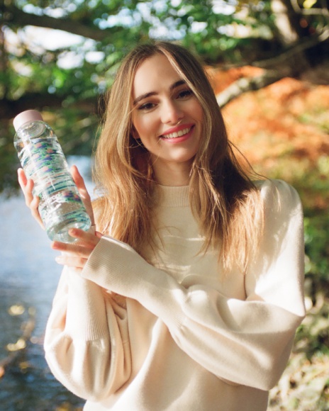 Suki Waterhouse wspÃ³Å‚pracuje z Waterdrop