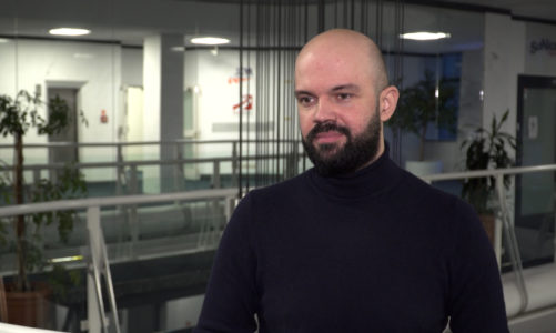 W czasie lockdownu rozgrywki e-sportowe zyskaÅ‚y na popularnoÅ›ci. BranÅ¼a walczy jednak ze spadkiem przychodÃ³w