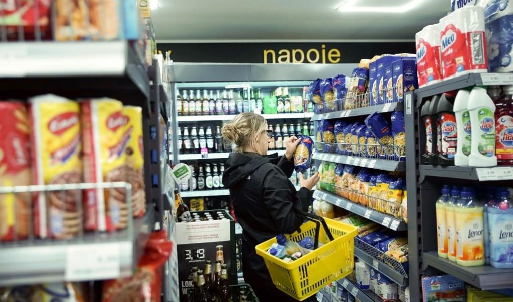 Nastroje w handlu nieco gorsze niÅ¼ przed miesiÄ…cem. WskaÅºnik koniunktury wÅ›rÃ³d tradycyjnych detalistÃ³w spadÅ‚ w marcu o 3,1 pkt.