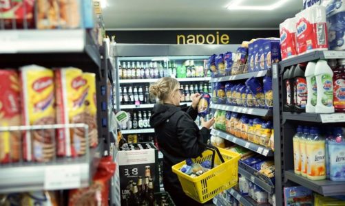 Nastroje w handlu nieco gorsze niÅ¼ przed miesiÄ…cem. WskaÅºnik koniunktury wÅ›rÃ³d tradycyjnych detalistÃ³w spadÅ‚ w marcu o 3,1 pkt.