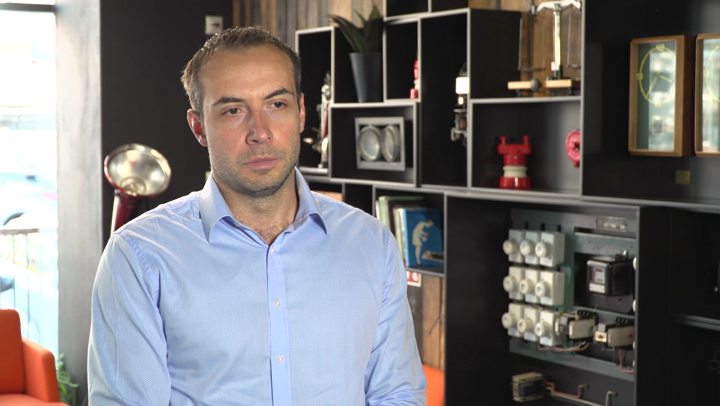 Polacy nie kojarzÄ… pracy fizycznej z dobrymi zarobkami i benefitami. Pracodawcy podbijajÄ… stawkÄ™ i walczÄ… o pracownikÃ³w atrakcyjnÄ… ofertÄ…