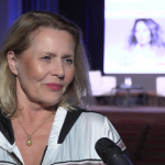 GraÅ¼yna SzapoÅ‚owska: Kobiecie w kaÅ¼dym wieku nie wypada kÅ‚amaÄ‡, wstydziÄ‡ siÄ™ swoich uczuÄ‡, baÄ‡ siÄ™, udawaÄ‡ i hejtowaÄ‡. A reszta to juÅ¼ jest sprawa wyobraÅºni