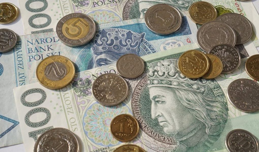 ÅšwiÄ…teczna poÅ¼yczka pozabankowa z niÅ¼szym RRSO SkÄ…d wziÄ…Ä‡ dodatkowe fundusze?