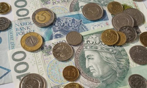 ÅšwiÄ…teczna poÅ¼yczka pozabankowa z niÅ¼szym RRSO SkÄ…d wziÄ…Ä‡ dodatkowe fundusze?