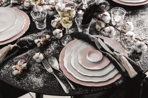 Fyrklovern Moments (2) KarnawaÅ‚owe spotkania przy stole – NajpiÄ™kniejsze aranżacje z Fyrklövern!